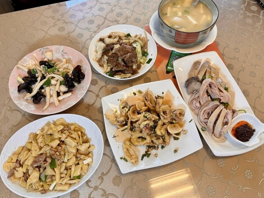 【台南熱炒/現炒推薦】香橙料理坊|別家吃不到的手路菜餐廳,每