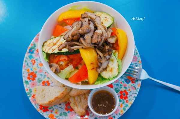 cm20170524___df828d5c0e86e79137d9e24f925