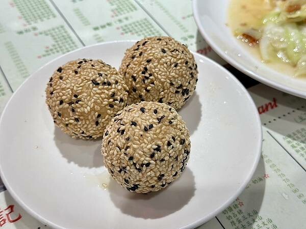 國父紀念館美食探店!維記茶餐廳,品嚐正宗港式茶餐廳美味,道地港點必點。