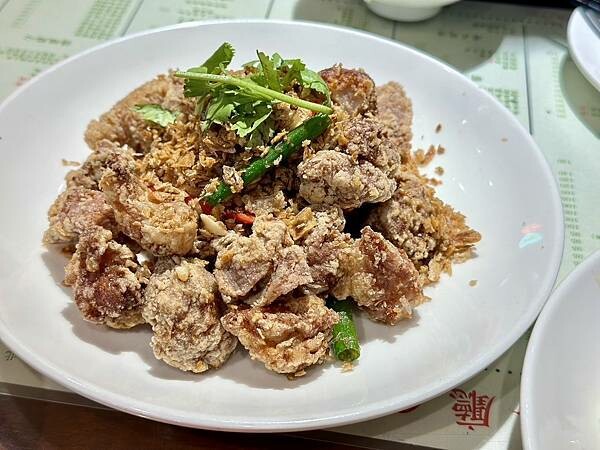 國父紀念館美食探店!維記茶餐廳,品嚐正宗港式茶餐廳美味,道地港點必點。