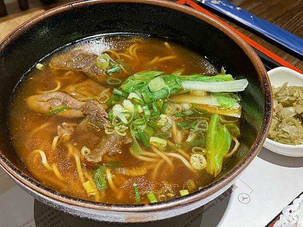 新北市林口區[林口三井美食] 春水堂 (林口店)  必點珍珠奶茶+牛肉麵 @蛋寶趴趴go