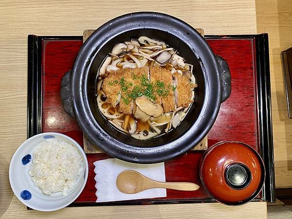 靜岡勝政日式豬排林口三井outlet店！林口美食必訪的日式炸豬排名店