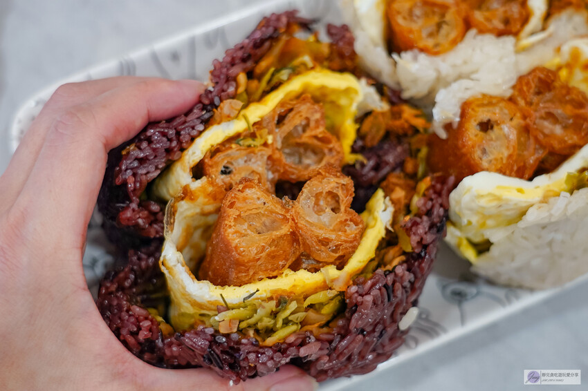 必吃桃園十大早餐之一！阿婆飯糰40年古早味經典，40元吃飽又滿足。
