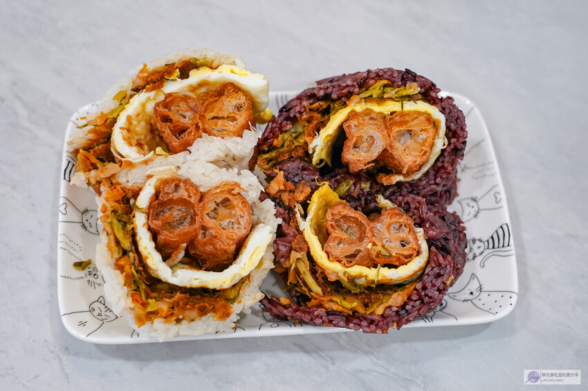 必吃桃園十大早餐之一！阿婆飯糰40年古早味經典，40元吃飽又滿足。