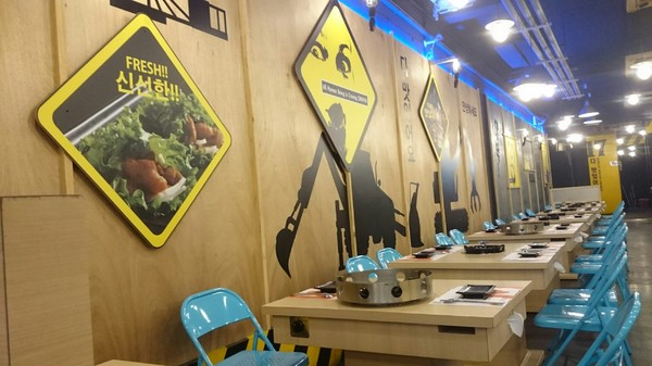 OMAYA春川炒雞(高雄博愛)：高雄OMAYA乳溝起司春川炒雞~滿滿的起司~真是太罪惡了~