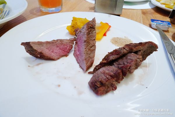 【台南東區│Buffet】老爺行旅。甘粹餐廳│義式半自助式午晚餐、Buffet表現比主餐好│評價待觀察...