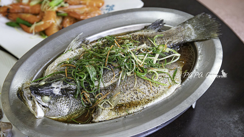 漁人船釣海鮮餐廳  滿滿誠意好味桌菜10人$3000元 ，鵝肉，土窯雞，古早味燉湯 老饕私房餐廳，有停車場