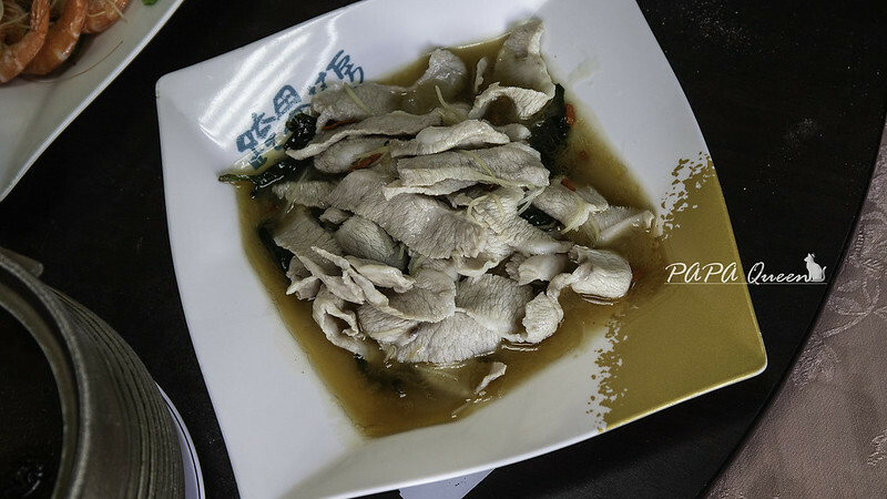 漁人船釣海鮮餐廳  滿滿誠意好味桌菜10人$3000元 ，鵝肉，土窯雞，古早味燉湯 老饕私房餐廳，有停車場