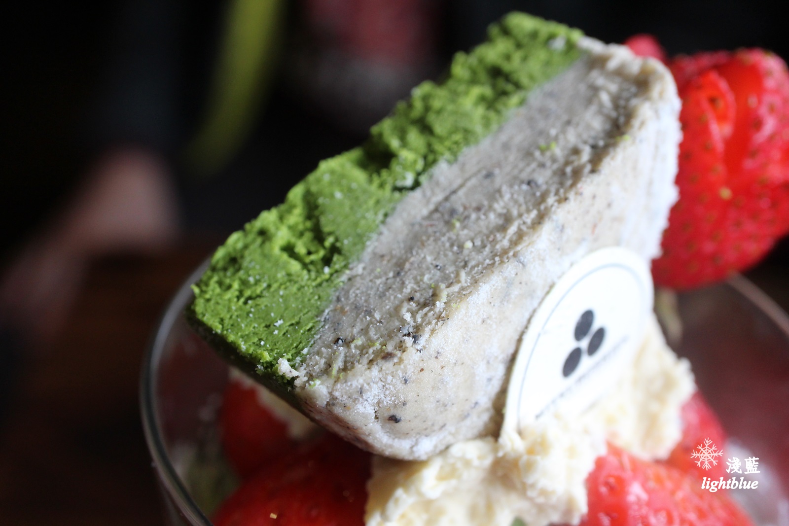 台中美食：淺藍 × 三星丸～草莓季限定必吃草莓御判燒、山城花魁、山城盛宴，滿滿的抹茶加草莓大平台!