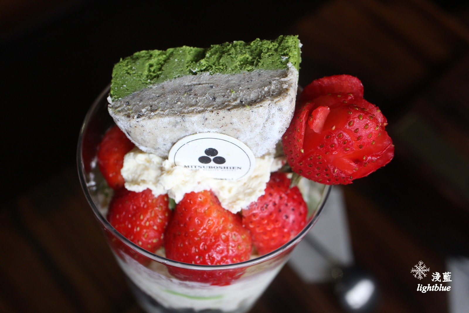 台中美食：淺藍 × 三星丸～草莓季限定必吃草莓御判燒、山城花魁、山城盛宴，滿滿的抹茶加草莓大平台!