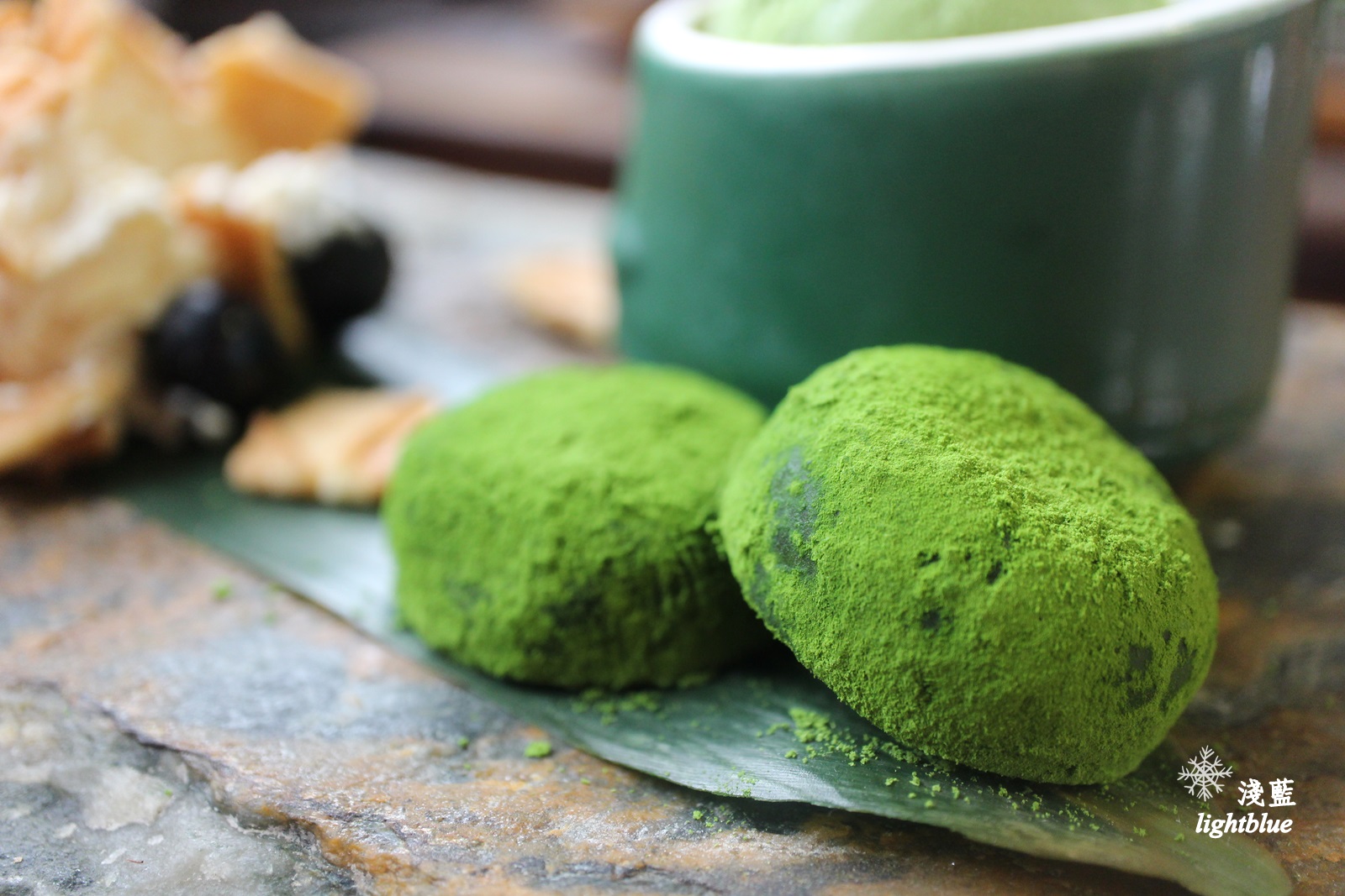 台中美食：淺藍 × 三星丸～草莓季限定必吃草莓御判燒、山城花魁、山城盛宴，滿滿的抹茶加草莓大平台!