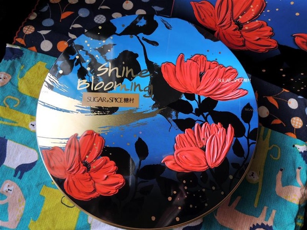 糖村蛋糕(台北敦南):糖村 法式牛軋糖 花舞春饗綜合禮盒 奶香濃郁杏仁果大顆+草莓牛軋糖粉嫩好看又好吃 過年禮盒首選~ 糖村蛋糕(台北敦南):糖村 法式牛軋糖 花舞春饗綜合禮盒 奶香濃郁杏仁果大顆+草莓牛軋糖粉嫩好看又好吃 過年禮盒首選~