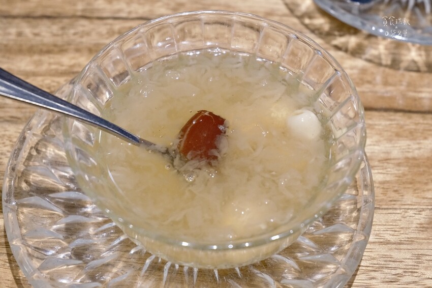 台中西屯｜勁辣涮嘴的川菜料理！經典重現《黑白大廚》麻辣奶油金