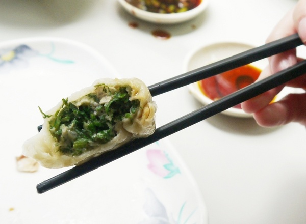 南京水餃鍋貼專賣店：[台中西區]南京水餃鍋貼專賣，鍋貼真的很不賴~可以去認識看看。