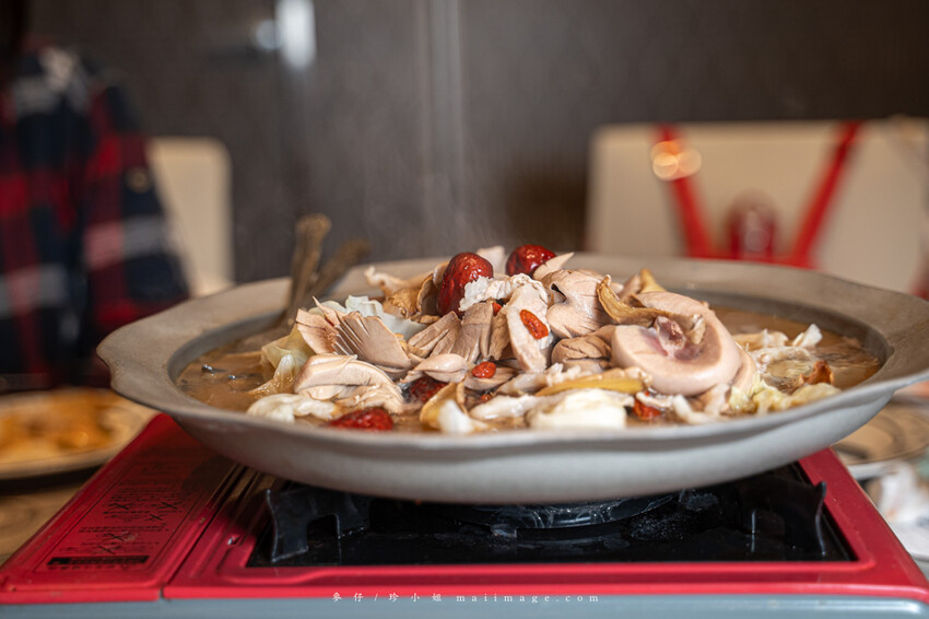 台北美食｜台北美之宴會館～，尾牙聚餐免續攤這裡就有專屬獨立KTV大包廂，士林在地台菜餐廳推薦、捷運劍潭