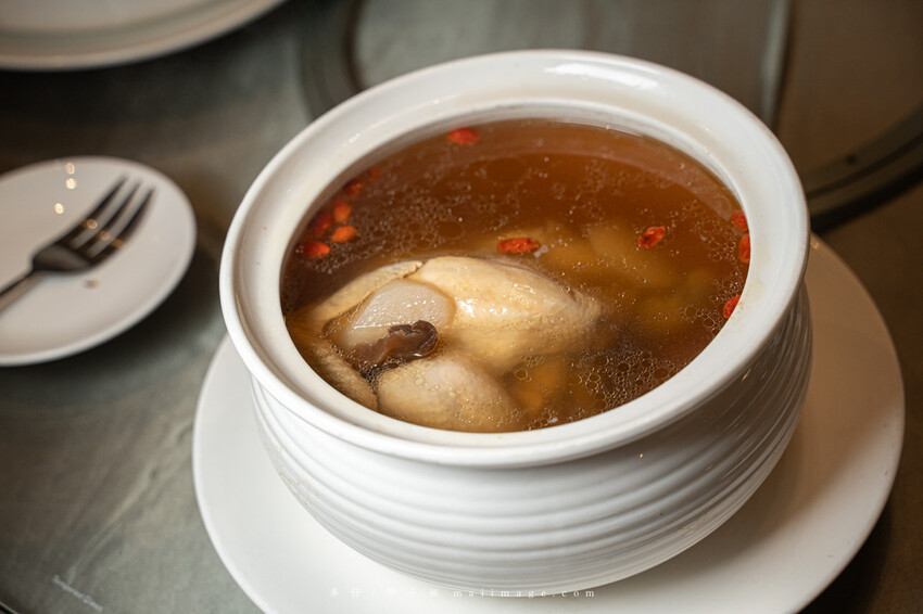 台北美食｜台北美之宴會館～，尾牙聚餐免續攤這裡就有專屬獨立KTV大包廂，士林在地台菜餐廳推薦、捷運劍潭