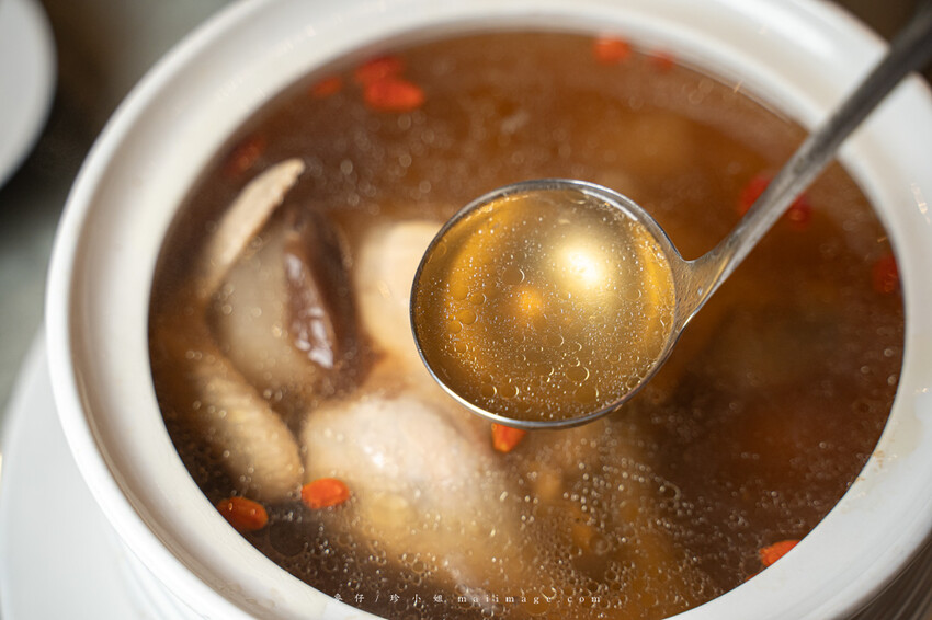 台北美食｜台北美之宴會館～，尾牙聚餐免續攤這裡就有專屬獨立KTV大包廂，士林在地台菜餐廳推薦、捷運劍潭