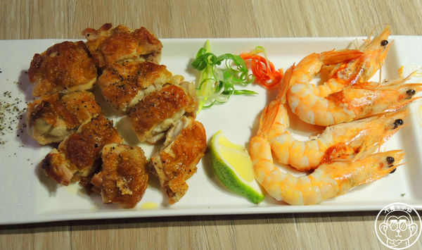 岩谷:呷飽祙【台北大安・岩谷新鐵板燒料理】多種組合可選擇的平價鐵板燒 岩谷:呷飽祙【台北大安・岩谷新鐵板燒料理】多種組合可選擇的平價鐵板燒