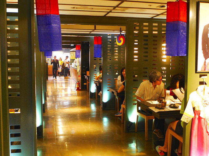 【台北車站美食】《K棒韓式料理》韓國時尚潮流餐飲～聚餐部隊鍋x烤豬五花x起司料理x哈密瓜冰x啤酒冰沙x點滴飲料x彩虹刨冰|這麼殺底片的餐點哪裡有?!（四人套餐可省一千!!!）