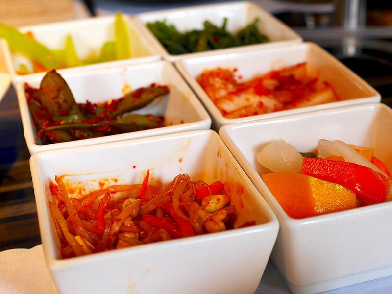 【台北車站美食】《K棒韓式料理》韓國時尚潮流餐飲～聚餐部隊鍋x烤豬五花x起司料理x哈密瓜冰x啤酒冰沙x點滴飲料x彩虹刨冰|這麼殺底片的餐點哪裡有?!（四人套餐可省一千!!!）