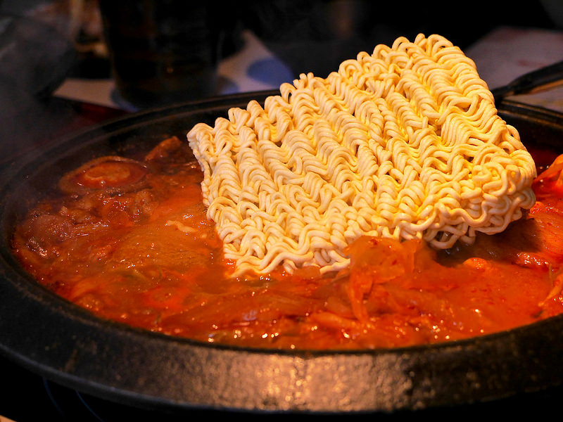 【台北車站美食】《K棒韓式料理》韓國時尚潮流餐飲～聚餐部隊鍋x烤豬五花x起司料理x哈密瓜冰x啤酒冰沙x點滴飲料x彩虹刨冰|這麼殺底片的餐點哪裡有?!（四人套餐可省一千!!!）