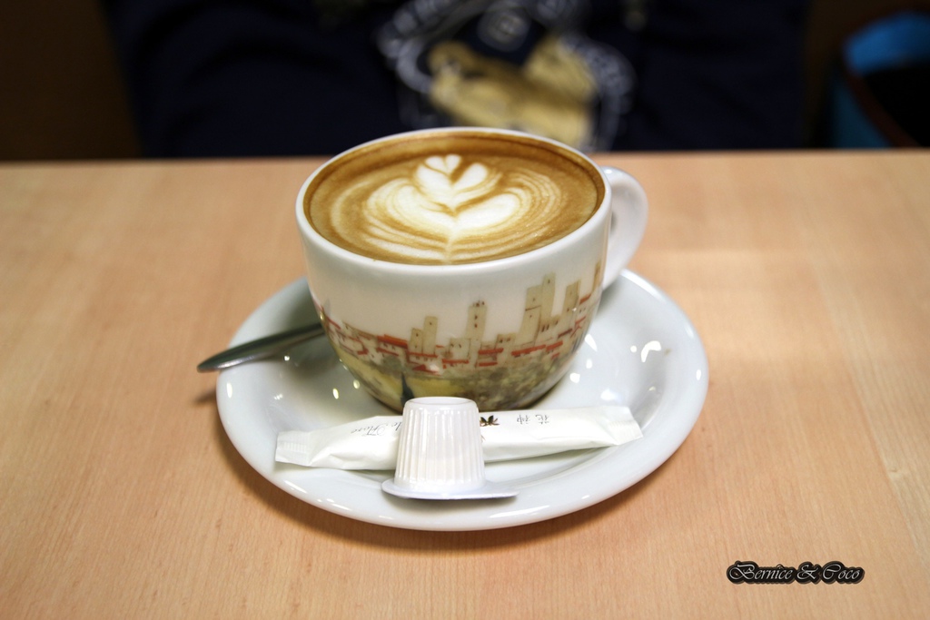 IMG_0102.JPG IMG_0102.JPG