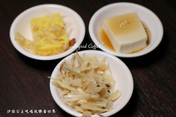 Sigrid Coffee：中山咖啡『Sigrid Coffee珈琲』高顏值店長/冰滴咖啡/約會餐廳/ 捷運松江南京站