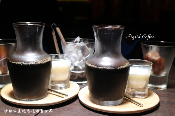 Sigrid Coffee：中山咖啡『Sigrid Coffee珈琲』高顏值店長/冰滴咖啡/約會餐廳/ 捷運松江南京站