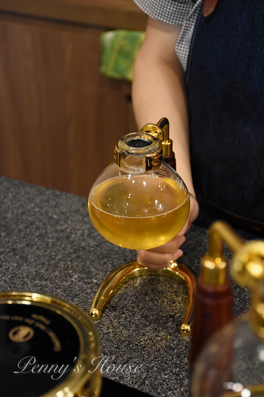 新竹美食推薦：公道五路的繽紛飲食 - 腰果花砧板原食料理超好吃羊排和蔬菜  (二訪紀錄) 健康飲食/低溫烹調