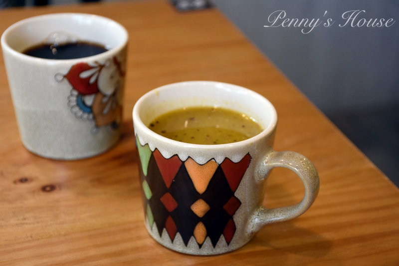 新竹美食推薦：公道五路的繽紛飲食 - 腰果花砧板原食料理超好吃羊排和蔬菜  (二訪紀錄) 健康飲食/低溫烹調