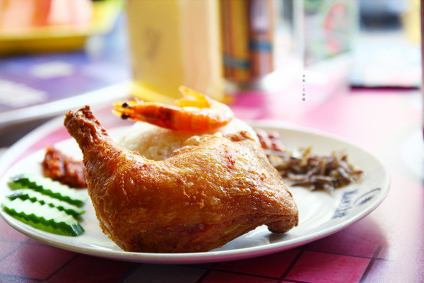 Mamak檔 星馬料理：【台北市大安區。異國料理】Mamak檔 星馬料理  讓你在情人節一秒飛星馬 情人節雙人套餐999 忠孝敦化捷運站 期限106/2/11-106/2/19