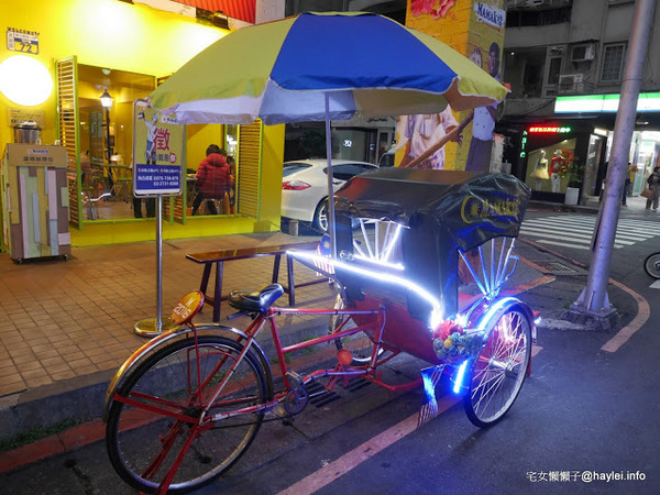 Mamak檔 星馬料理:二訪令人難以忘懷的Mamak檔星馬料理二訪 舊愛仍美(加央吐司、炒粿條)、新寵上心頭(婚宴飯、香料雞肉湯)!