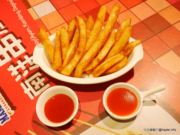 Mamak檔 星馬料理：二訪令人難以忘懷的Mamak檔星馬料理二訪 舊愛仍美(加央吐司、炒粿條)、新寵上心頭(婚宴飯、香料雞肉湯)！