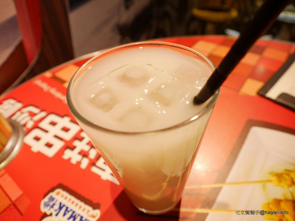 Mamak檔 星馬料理:二訪令人難以忘懷的Mamak檔星馬料理二訪 舊愛仍美(加央吐司、炒粿條)、新寵上心頭(婚宴飯、香料雞肉湯)!