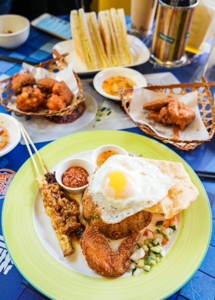 跳躍的宅男 - [台北大安區美食]Mamak檔星馬料理-濃濃南洋滋味 咖央吐司完全打到我的味蕾  忠孝敦化美食推薦  台北東區南洋料理