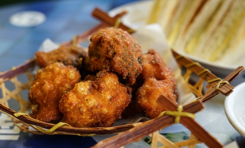 跳躍的宅男 - [台北大安區美食]Mamak檔星馬料理-濃濃南洋滋味 咖央吐司完全打到我的味蕾  忠孝敦化美食推薦  台北東區南洋料理