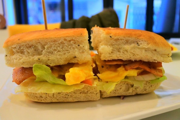 Sunny Bagel 太陽貝果：【台中北區．口碑券 】Sunny Bagel 太陽貝果 ❤ 新的一天就從太陽貝果開始吧