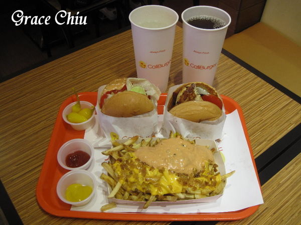 CaliBurger Caliburger 捷運西門站 西門町漢堡 梁靜茹 CaliBurger Caliburger 捷運西門站 西門町漢堡 梁靜茹