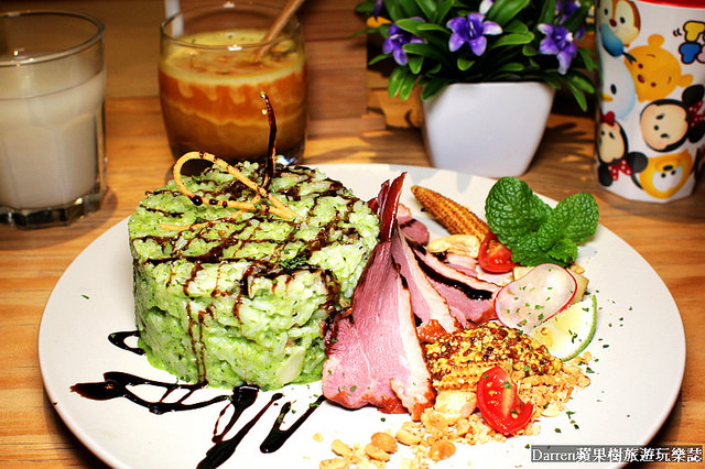 『桃園親子餐廳推薦』夢工場親子主題餐廳★室內大型球池溜滑梯遊戲區親子DIY玩瘋了套餐下午茶也很有水準/桃園中正藝文特區商圈美食(文末有活動送免費兒童餐)