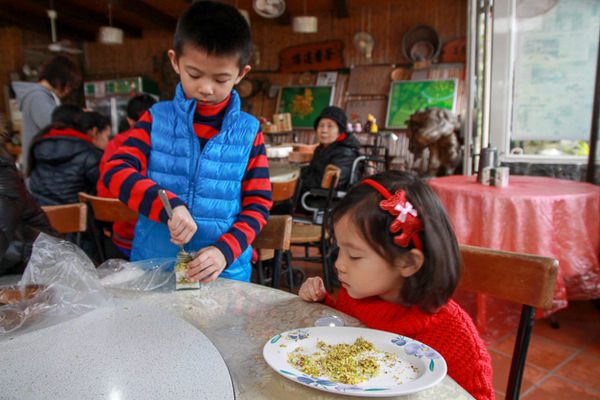 IMG_0235.jpg IMG_0235.jpg