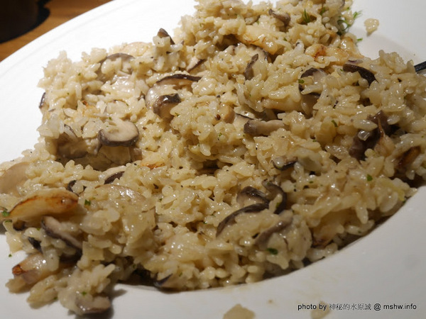 NINI 尼尼義大利餐廳(公益店)：【食記】NINI 尼尼義大利餐廳旗艦店-台中NINI公益店@南屯 : 幽靜, 時尚, 美味…適合好友共享