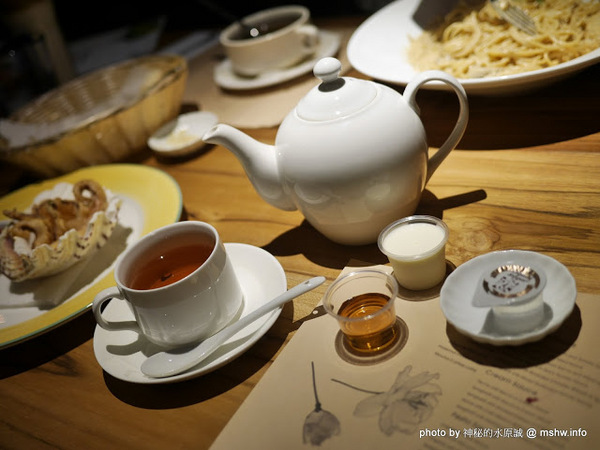 NINI 尼尼義大利餐廳(公益店)：【食記】NINI 尼尼義大利餐廳旗艦店-台中NINI公益店@南屯 : 幽靜, 時尚, 美味…適合好友共享