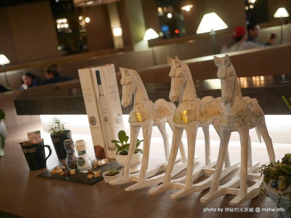 NINI 尼尼義大利餐廳(公益店)：【食記】NINI 尼尼義大利餐廳旗艦店-台中NINI公益店@南屯 : 幽靜, 時尚, 美味…適合好友共享