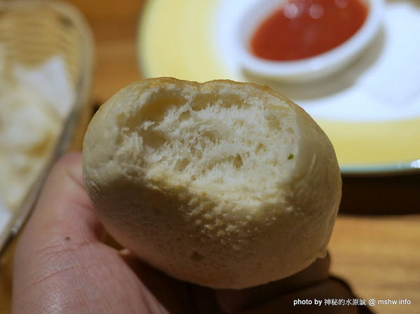 NINI 尼尼義大利餐廳(公益店)：【食記】NINI 尼尼義大利餐廳旗艦店-台中NINI公益店@南屯 : 幽靜, 時尚, 美味…適合好友共享