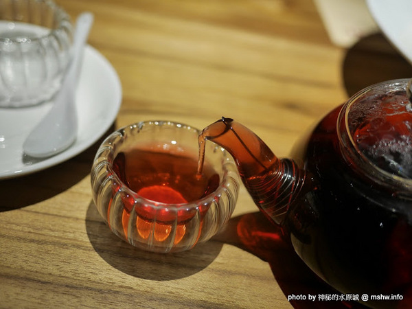 NINI 尼尼義大利餐廳(公益店)：【食記】NINI 尼尼義大利餐廳旗艦店-台中NINI公益店@南屯 : 幽靜, 時尚, 美味…適合好友共享