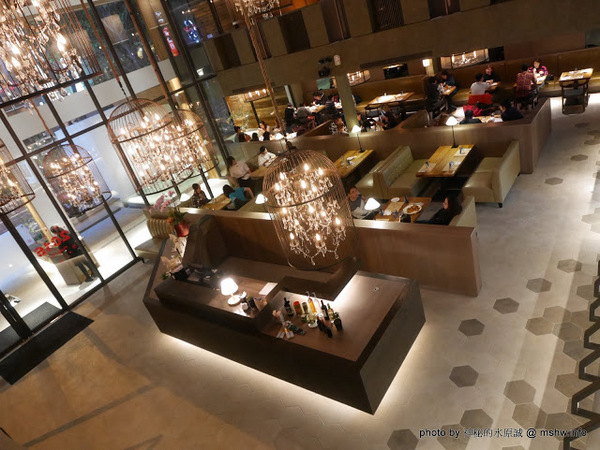 NINI 尼尼義大利餐廳(公益店)：【食記】NINI 尼尼義大利餐廳旗艦店-台中NINI公益店@南屯 : 幽靜, 時尚, 美味…適合好友共享