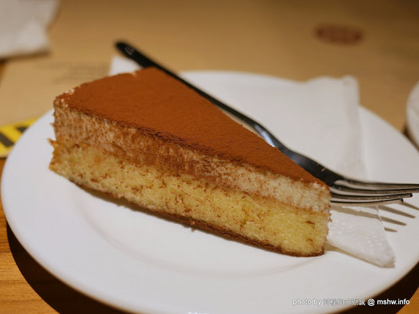 NINI 尼尼義大利餐廳(公益店)：【食記】NINI 尼尼義大利餐廳旗艦店-台中NINI公益店@南屯 : 幽靜, 時尚, 美味…適合好友共享