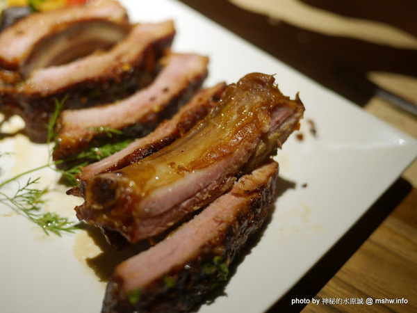 NINI 尼尼義大利餐廳(公益店)：【食記】NINI 尼尼義大利餐廳旗艦店-台中NINI公益店@南屯 : 幽靜, 時尚, 美味…適合好友共享