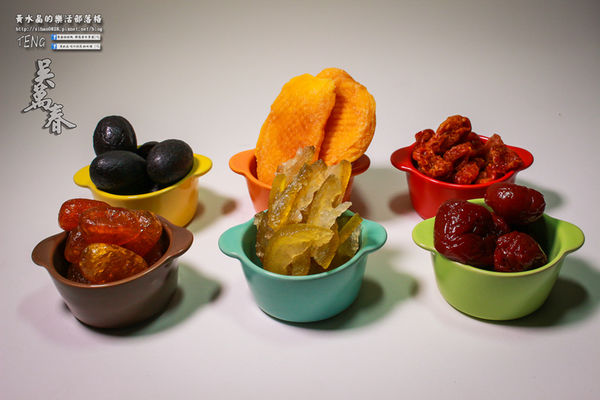 吳萬春古早味蜜餞(武廟店)|台南市/中西區(台南府城武廟巡禮；算命街必買的古早味伴手禮，華僑朝思暮想的家鄉味，現買宅配皆可)