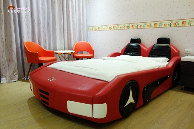 悠逸休閒旅館 家庭親子房 (9).JPG